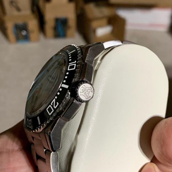 Armand Nicolet JS9 Automatic Diver Watch Stainless - Picture 10 of 12